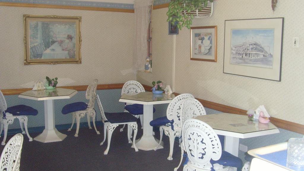 Annie'S Shandon Inn Brisbane Exterior photo